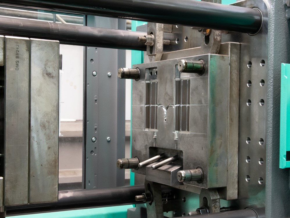 injection-moulding-tool